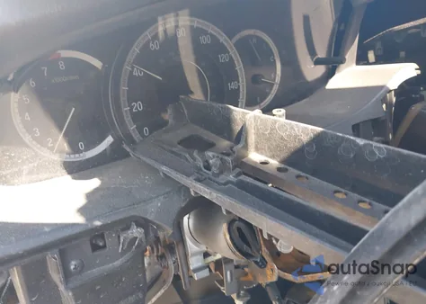 2017 Honda Accord Touring V6 z USA, uszkodzony, nr VIN 1HGCR3F97HA003642